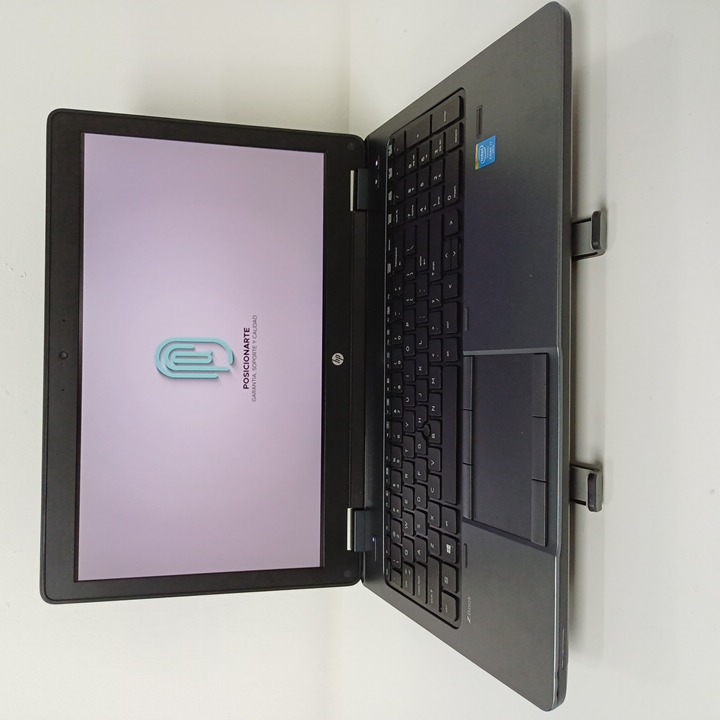 Hp zbook 15u g2 - i7 4ta gen - 4gb ram - 500gb HDD